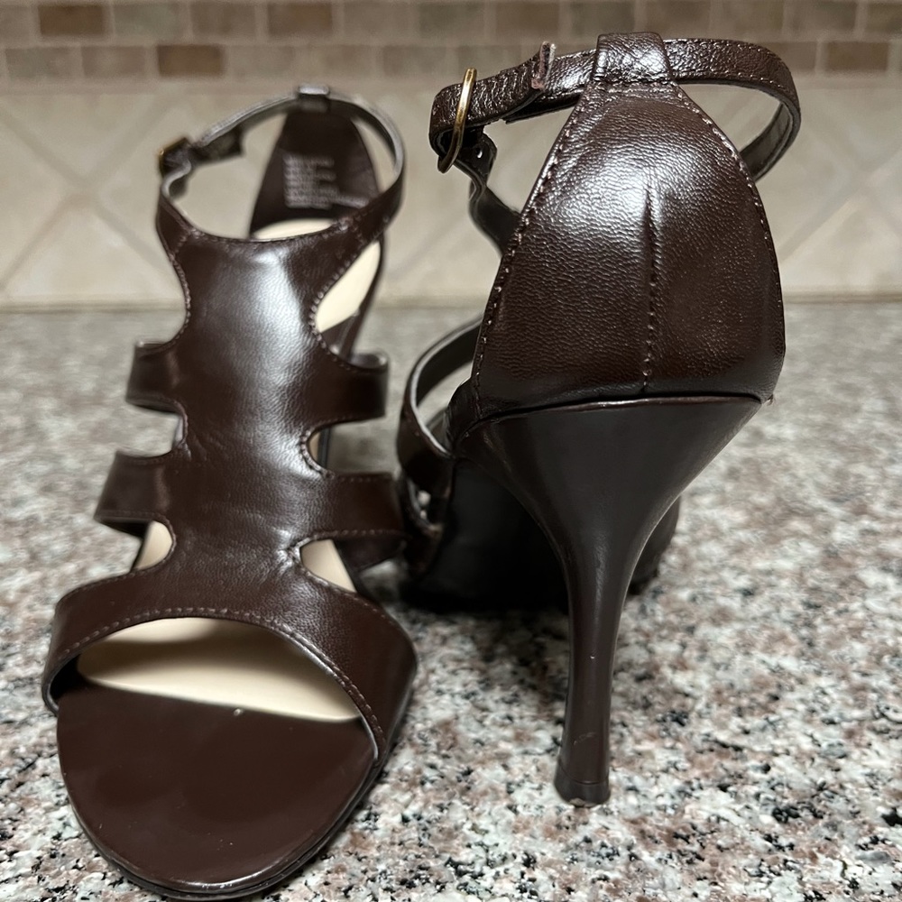 Genuine leather dressy sandals by Apt.9. Size 6 with 3-3/4” heels. Hardly worn.